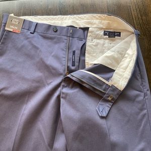 Roundtree Yorke Travel Smart Mens Pants 38x34 grey Classic Fit Flat front . NWT